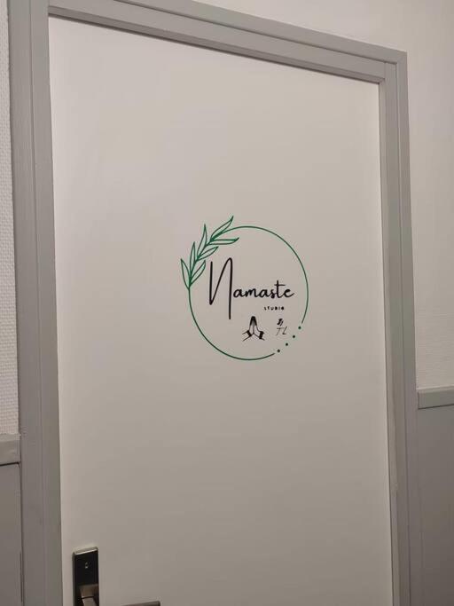 DenainNamaste Studio By T&L公寓 外观 照片